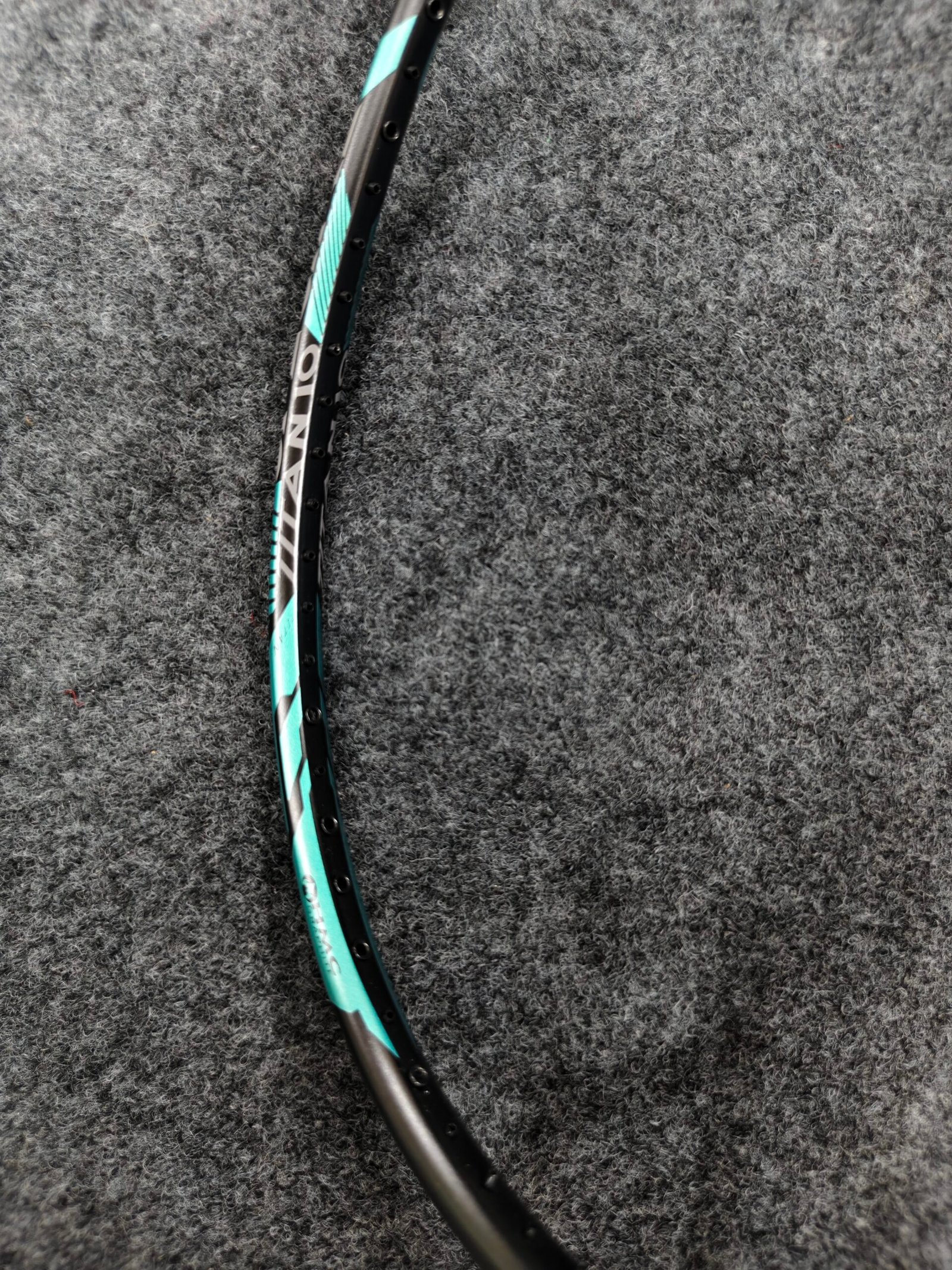 VSE TITAN 10 SPECIAL Badminton Racket